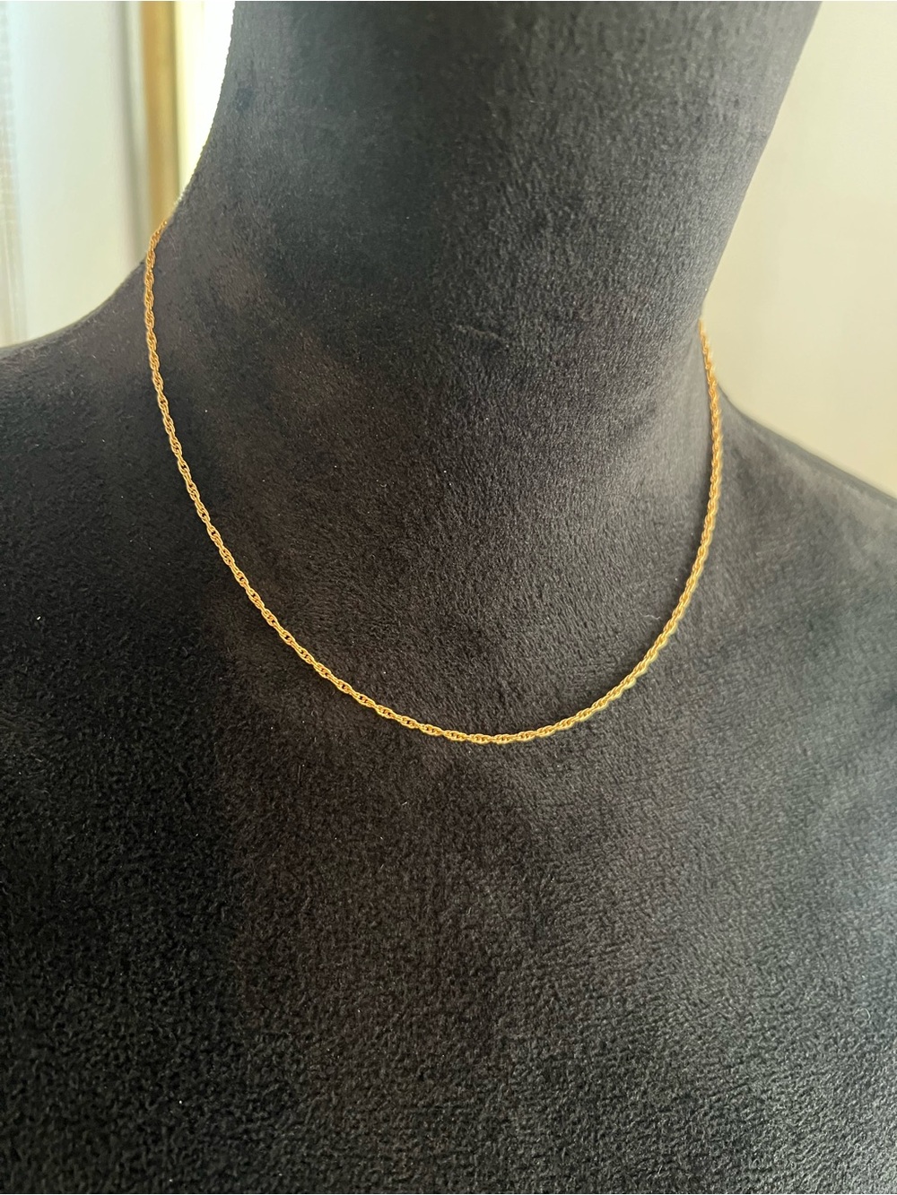 Vintage Avon Delicate Gold Rope Chain 18” Necklace - Women Jewelry